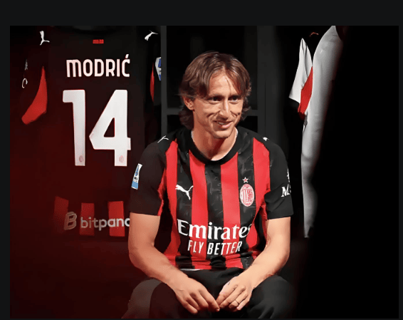 爱游戏官网包含赛前AC米兰调整名单以备意甲里程碑夜皇家马德里伤情更新，这操作让人直呼：尤文图斯内部沟通备战国王杯的词条